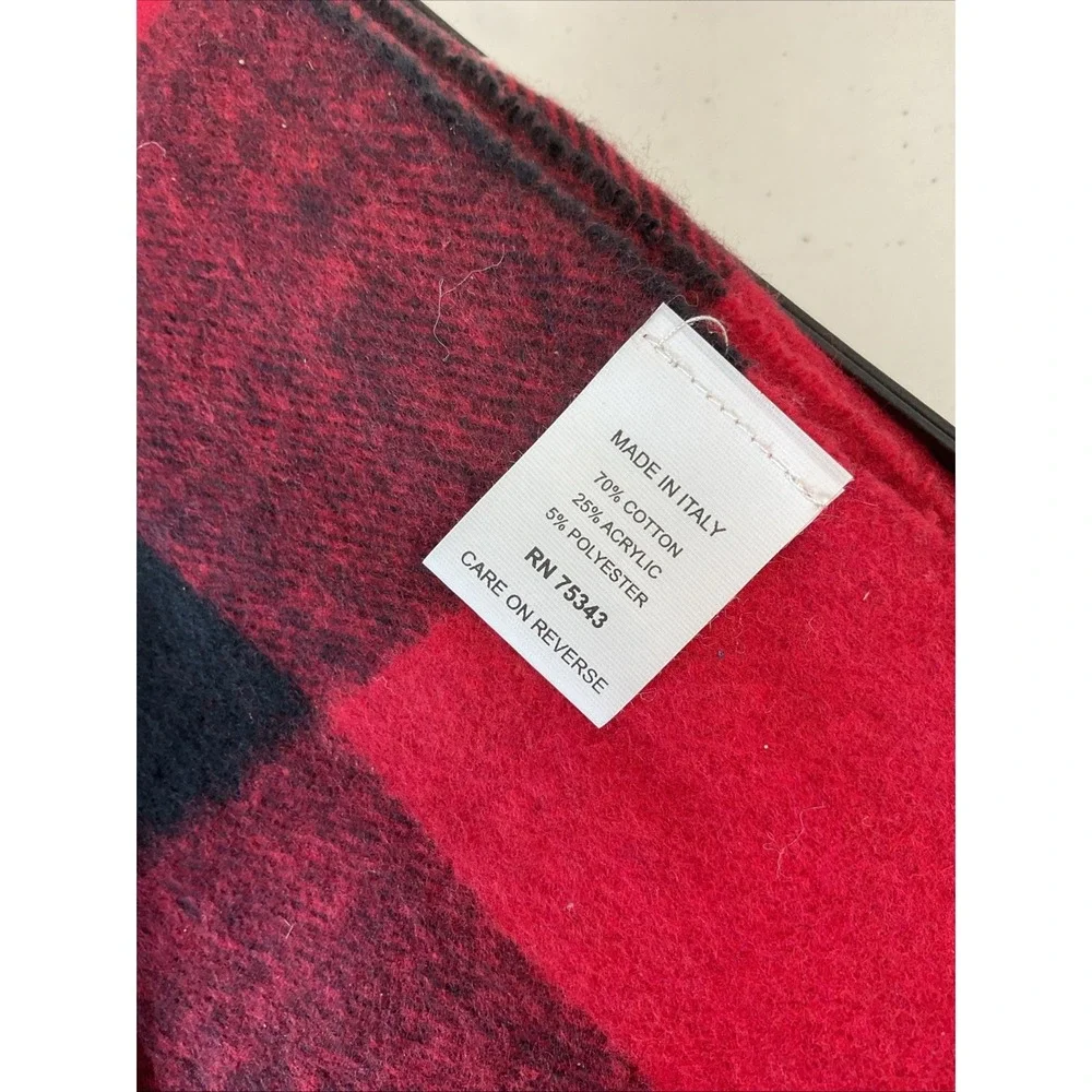 NIDO NOTTE ITALY Red Plaid Throw Blanket NEW in Elegant Gift Box 51
